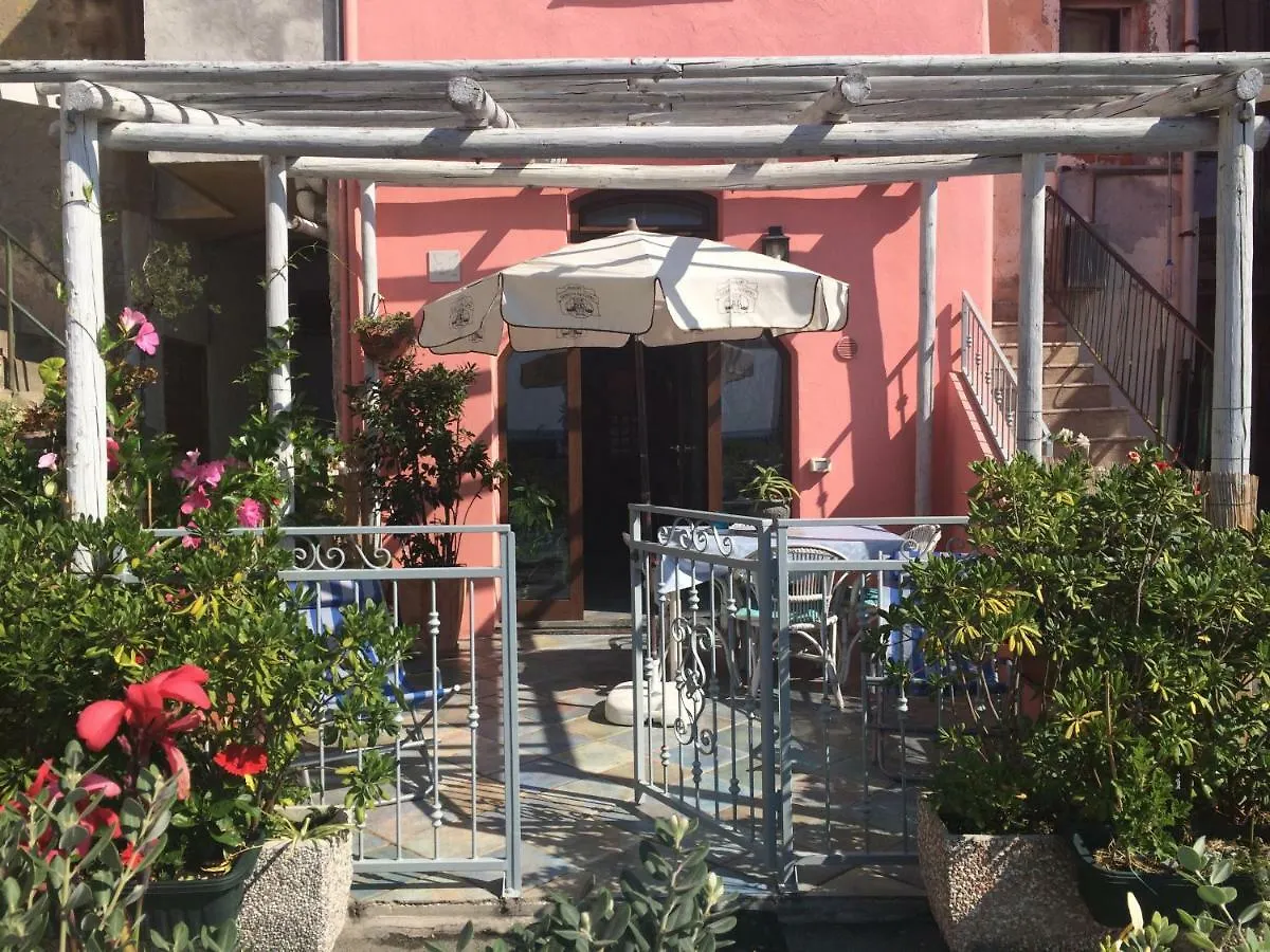 Approdo Apartment Riva Ligure Italy