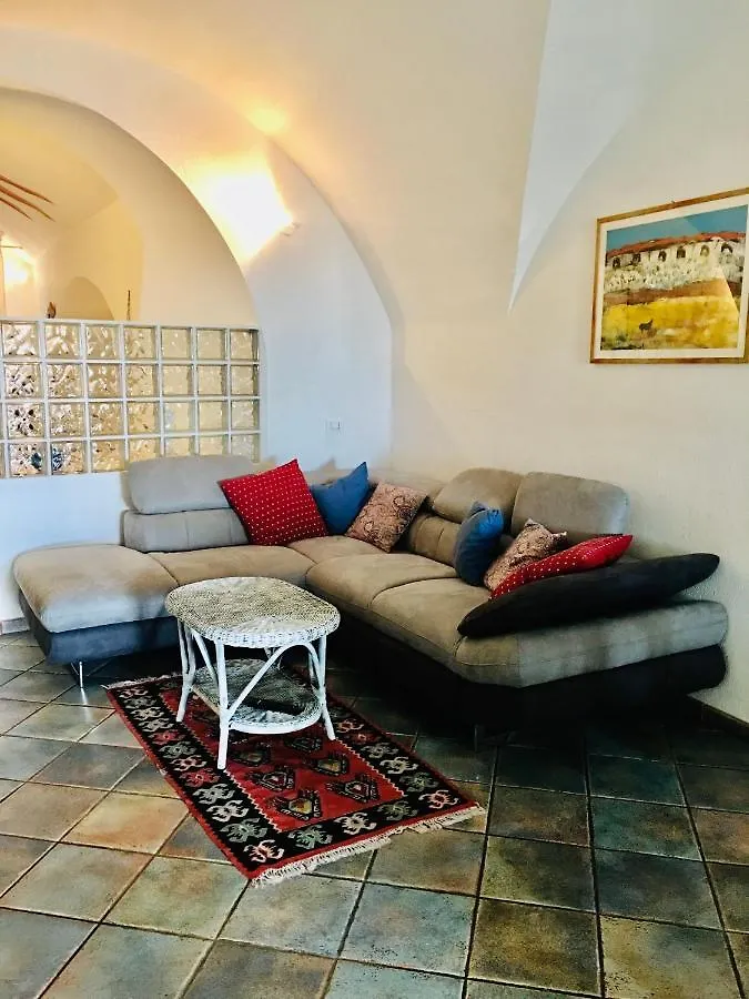 Approdo Apartman Riva Ligure 0*,  Olaszország